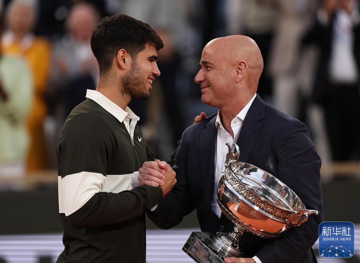 开云体育app-戴维斯杯横扫蒙特卡洛大师赛，阿尔卡拉斯关键制胜的简单介绍