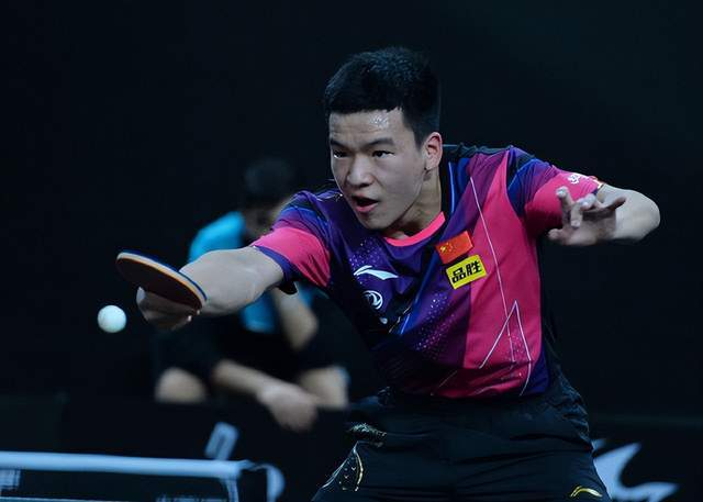 开云体育下载-波兰队完胜英格兰队，王皓高光表现