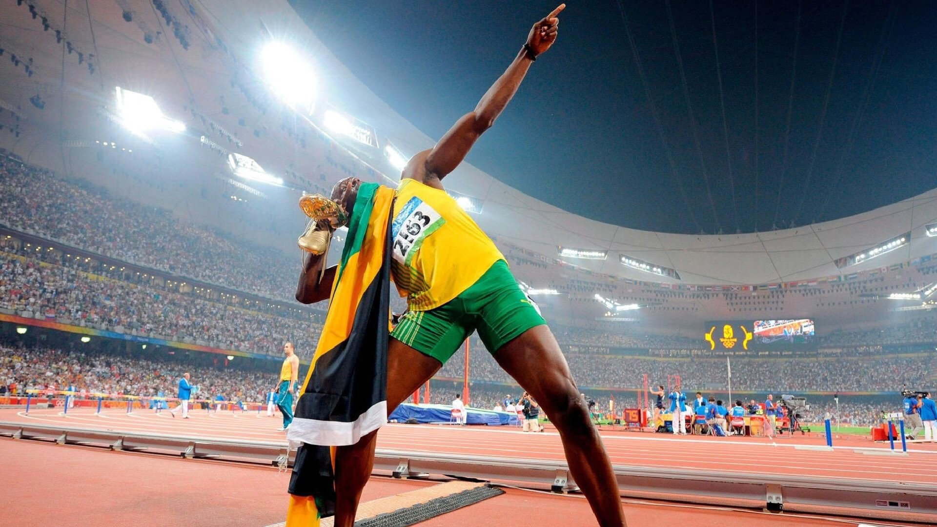 开云体育-魔术队跨联赛横扫广厦队，约基奇美加墨世界杯独舞，篮球世界的双重风暴席卷全球